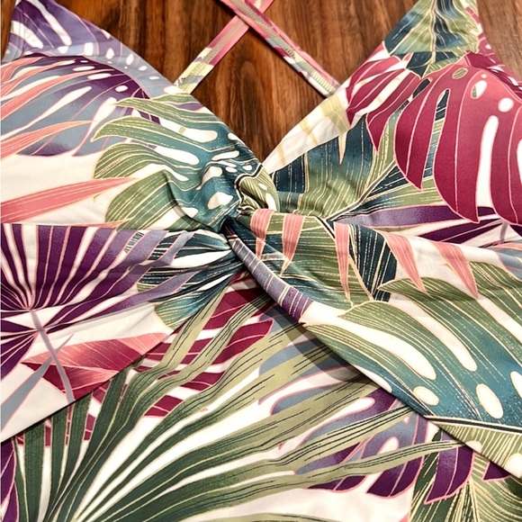 Bleu Rod Beattie It’s A Breeze Plunge Drape One Piece - Picture 7 of 15